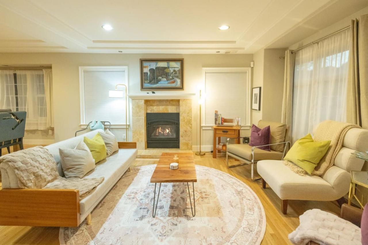 Luxury Piedmont Retreat with Stunning Amenities - B&B
