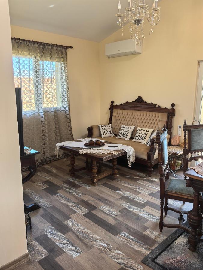 Вила Текето - Bed and Breakfast