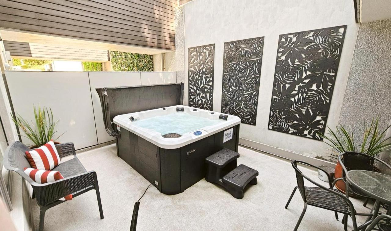 Manaaki Alpine Retreat Central CBD - SPA - Garage - B&B