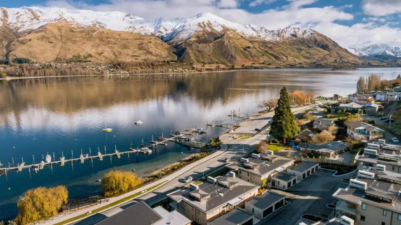 Lakeview Luxury Villa - Bed and Breakfast Wanaka