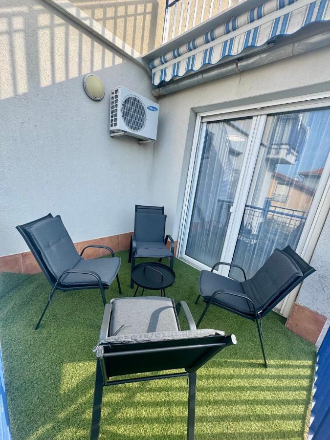 B73 Apartment - Bed and Breakfast Siófok