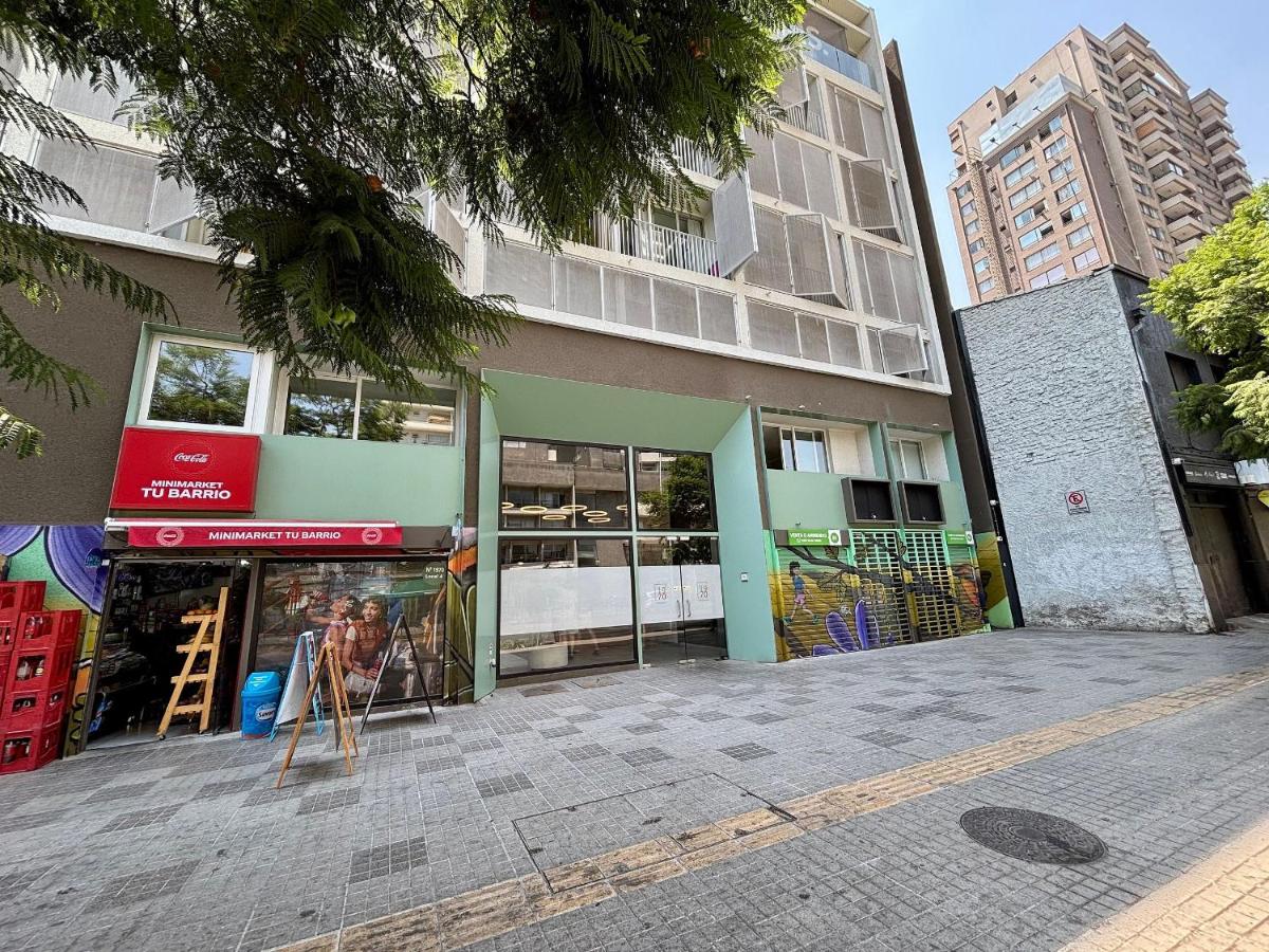 Funcional y Moderno Depto en Av. Irarrázabal - B&B Santiago del Cile