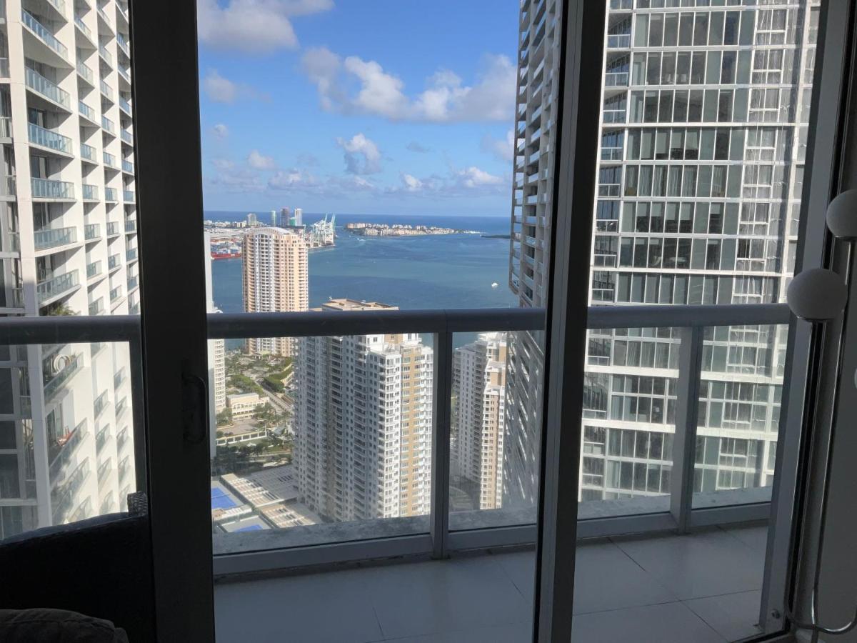 Sun&Sea IconBrickell Unit - Bed and Breakfast Miami
