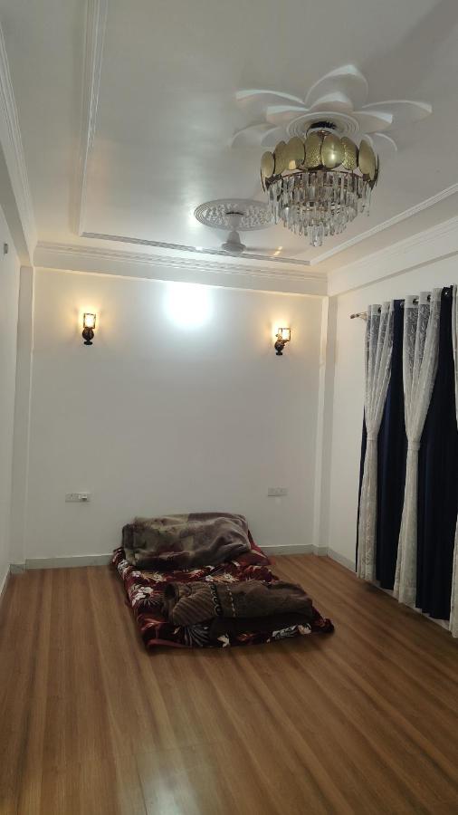 Sarthak villa - B&B
