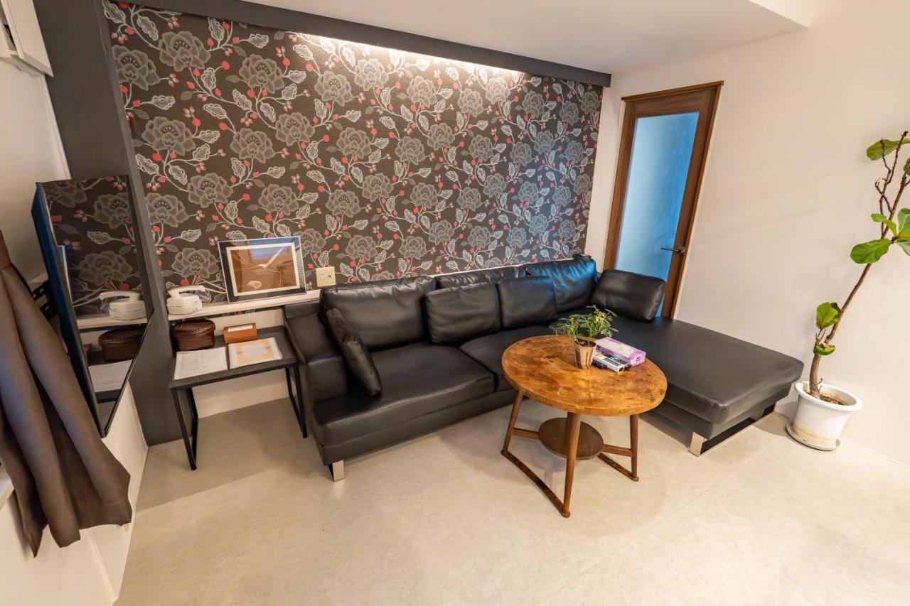 暁の宿 縁 1階 まるまる貸し切りの一部屋 最大5人滞在可能 - B&B Kanazawa