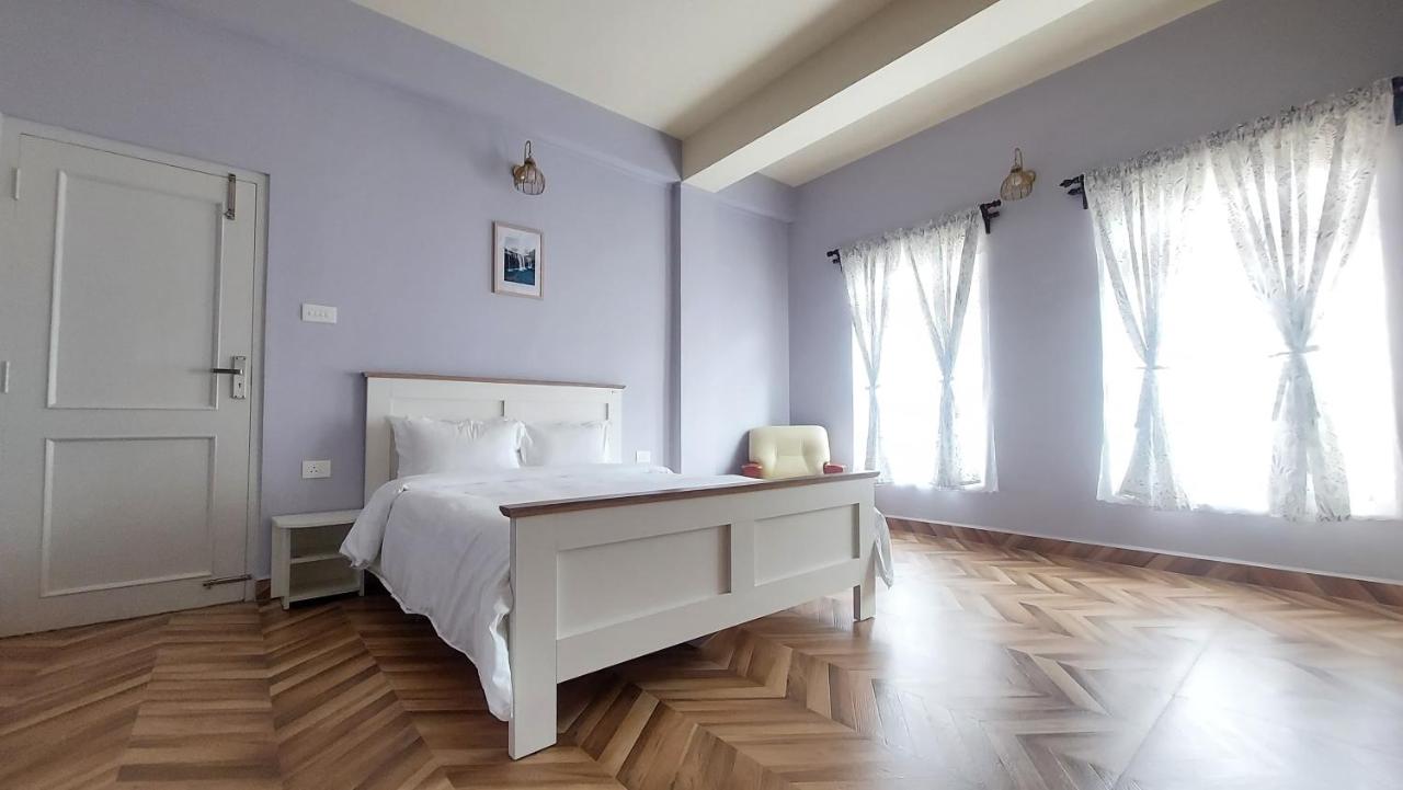 Apartamento de 2 dormitorios con balcón y terraza