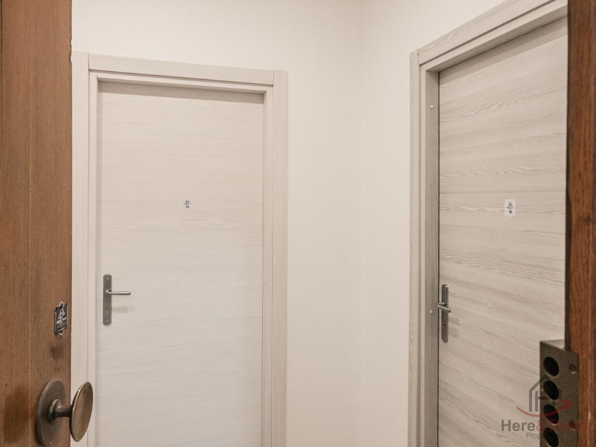 Heart of Genova A - De Ferrari 3min - AC - WiFi - B&B