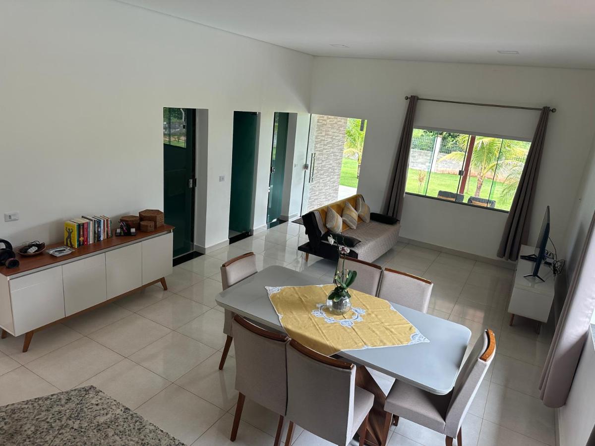 Area de Lazer fazenda Papuã- Lugar de PAZ - Chambres d’hôtes Caldas Novas