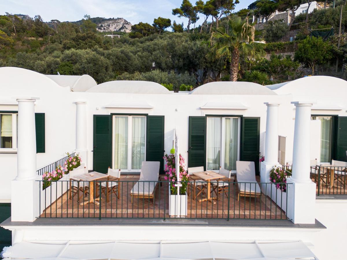 Deluxe Tweepersoonskamer met Balkon en Uitzicht op Zee