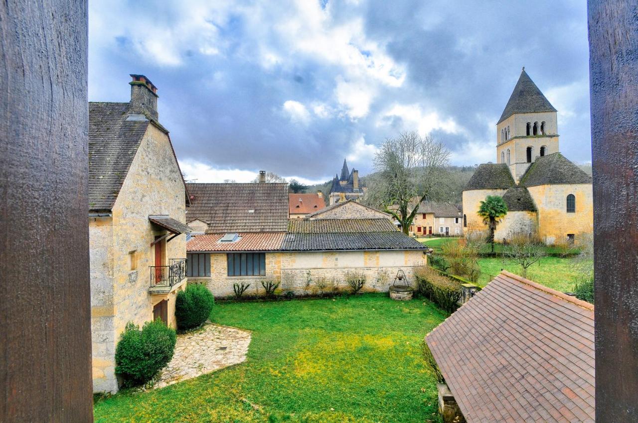 Maison en pierre au pied de La Vézère, pour 6 - Ferienwohnung