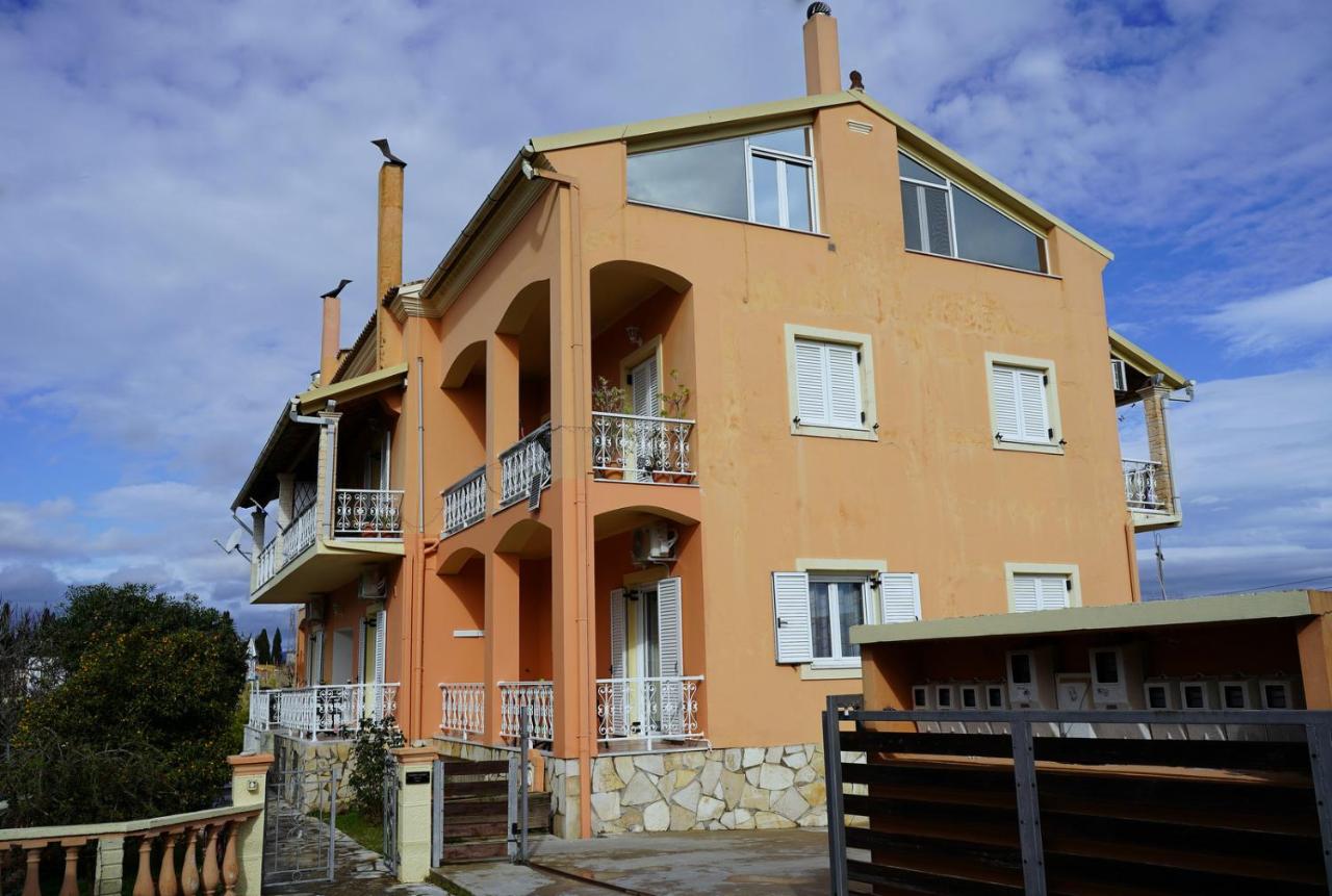 Marios Family House 1 - Chambres d’hôtes