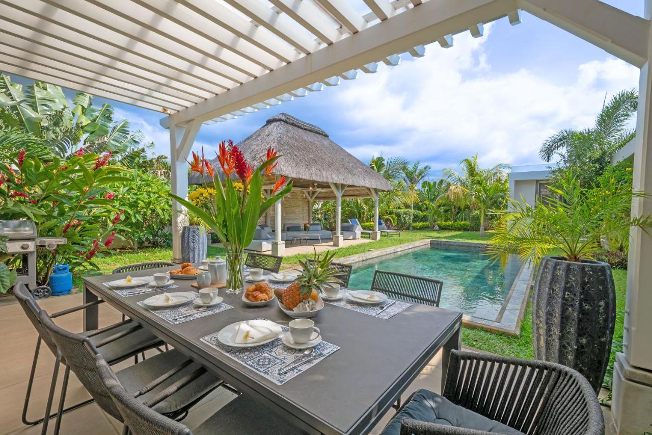 Sumptuous villa Mahé, 4 bed, 5 min from Grand Baie - B&B
