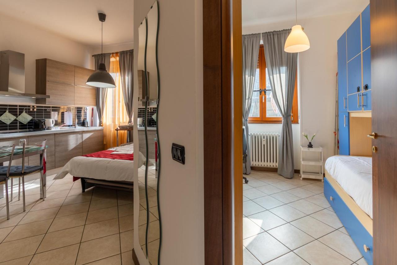 Mart house Milano - Zona Navigli - Vicino Metro - B&B Milan