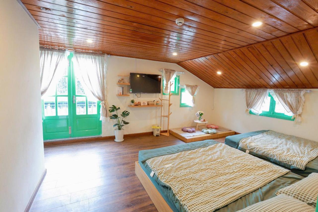 Quadruple Room with Balcony