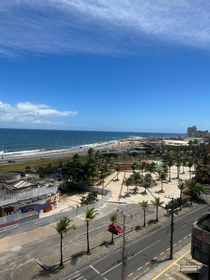 Apartamento vista mar excelente localização Costa azul - B&B Salvador