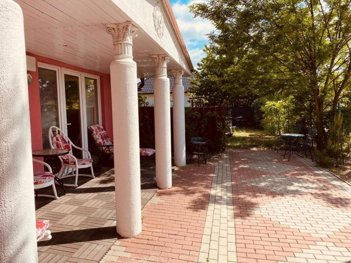 Holiday Home by Szczecin Lagoon and Forest - Bed and Breakfast Nowe Warpno