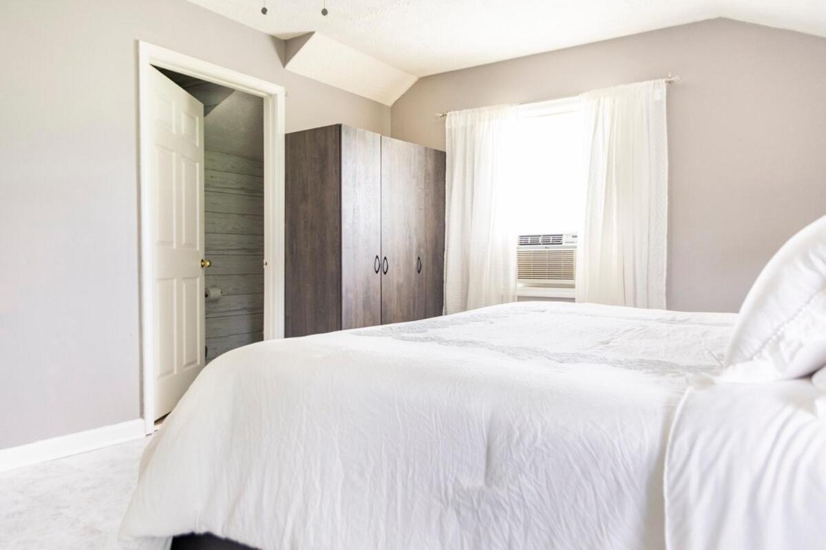 Kamau Farms Cottages - B&B Dawsonville