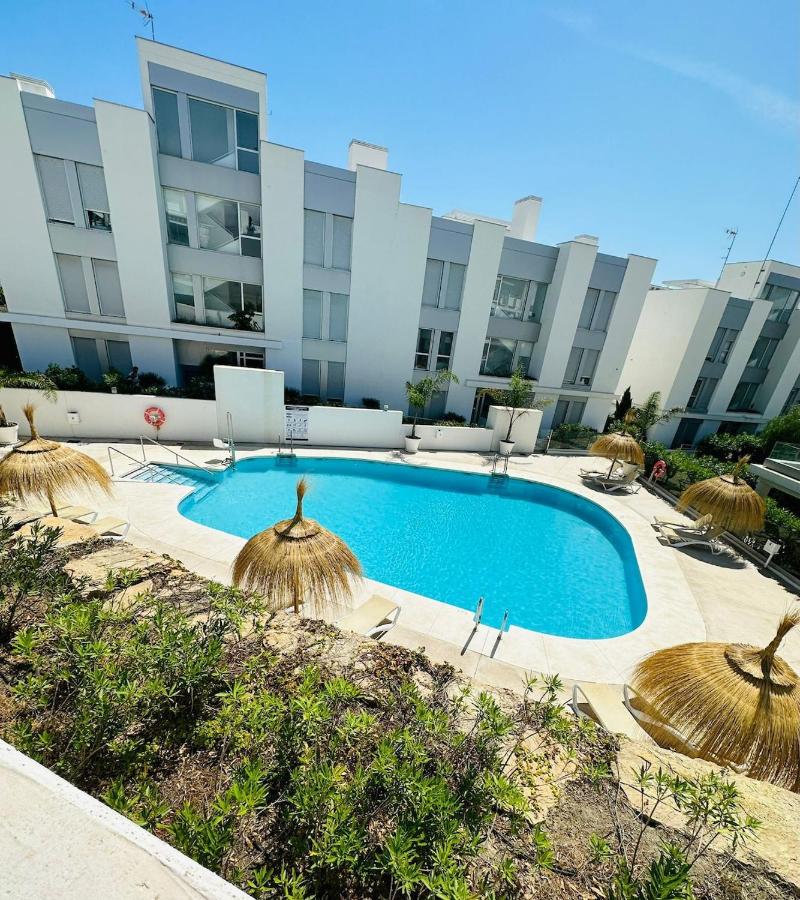 Sea View Penthouse - Bed and Breakfast Estepona