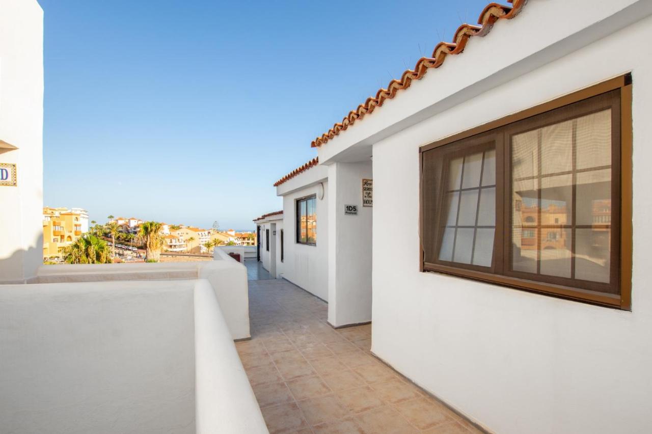 Amarilla Golf Apartment - B&B San Miguel De Abona