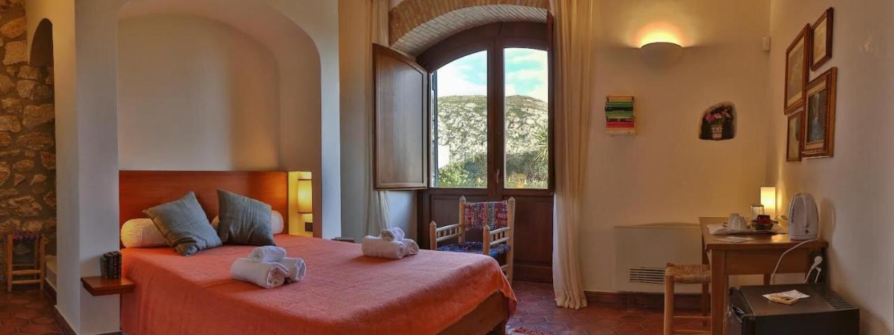 Deluxe Double Room with Bath