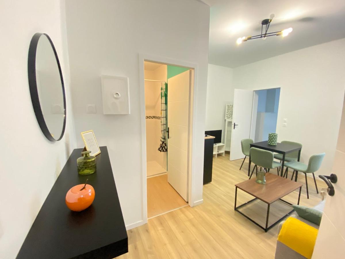 Appt RDC Jardin Laverie Parking Villa Margareth - B&B