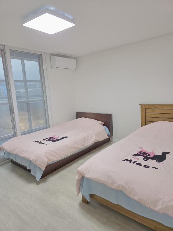 Twin Room with Balcony