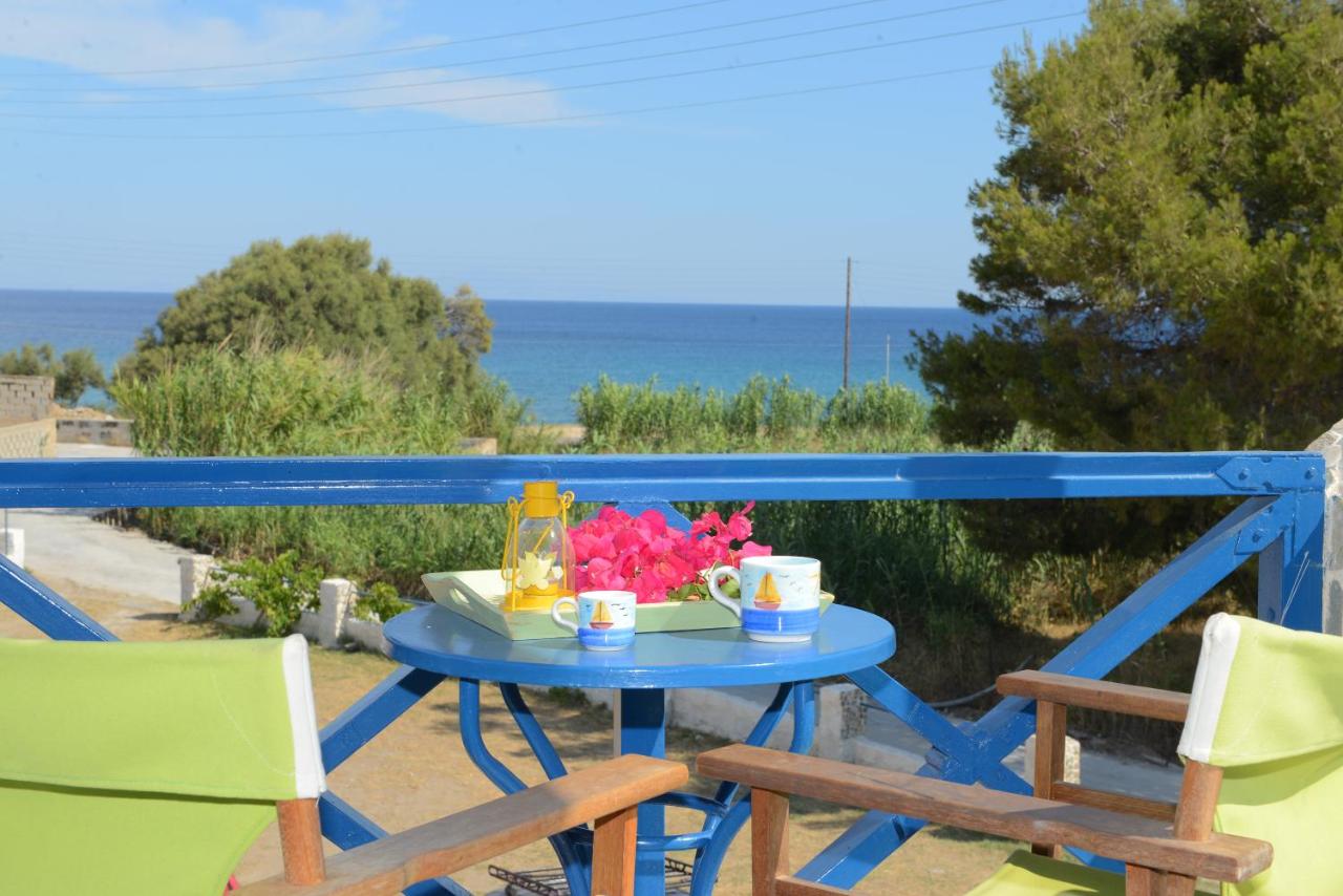 Appartamento con Vista Mare Totale o Laterale (2-4 Adulti) 