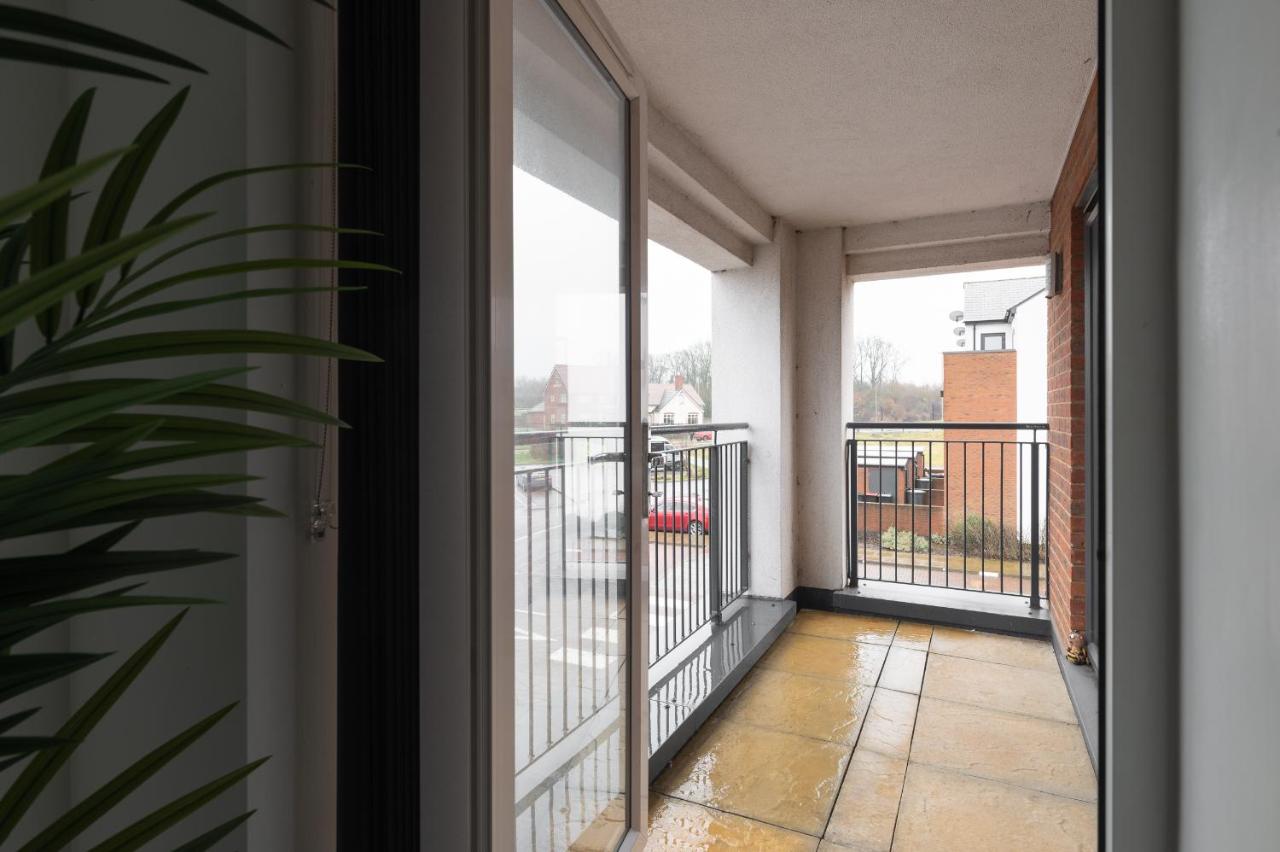 Flat 6 Islay Court - Stylish 2 Bed Apartment Parking Great Location - B&B