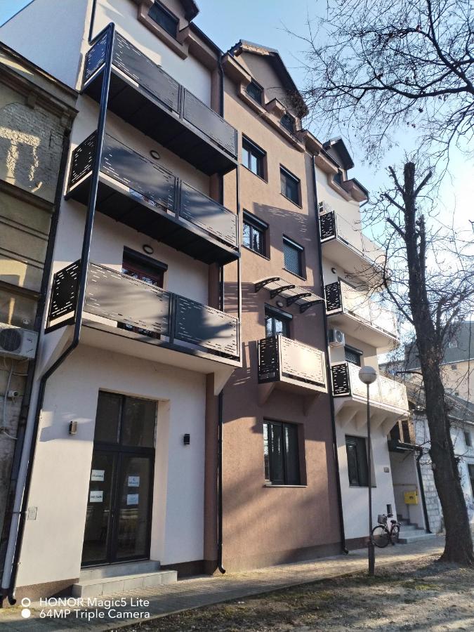 Apartman Park - B&B