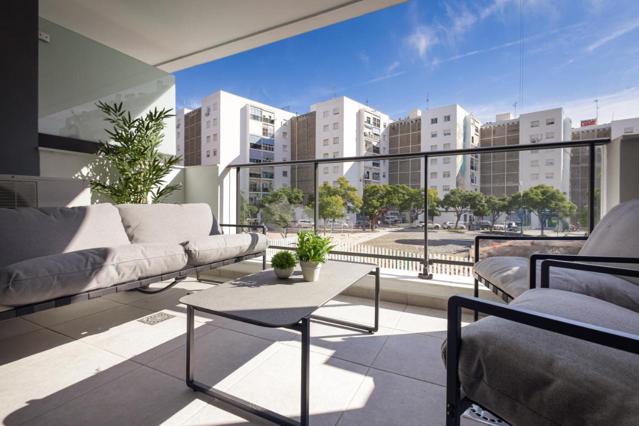 New cozy 2-bedroom apartment in Estepona center - Chambres d'hôtes Estepona