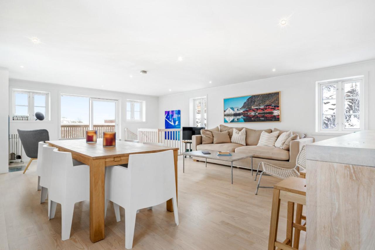 Spacious and Modern Fisherman's Cabin - B&B Stamsund