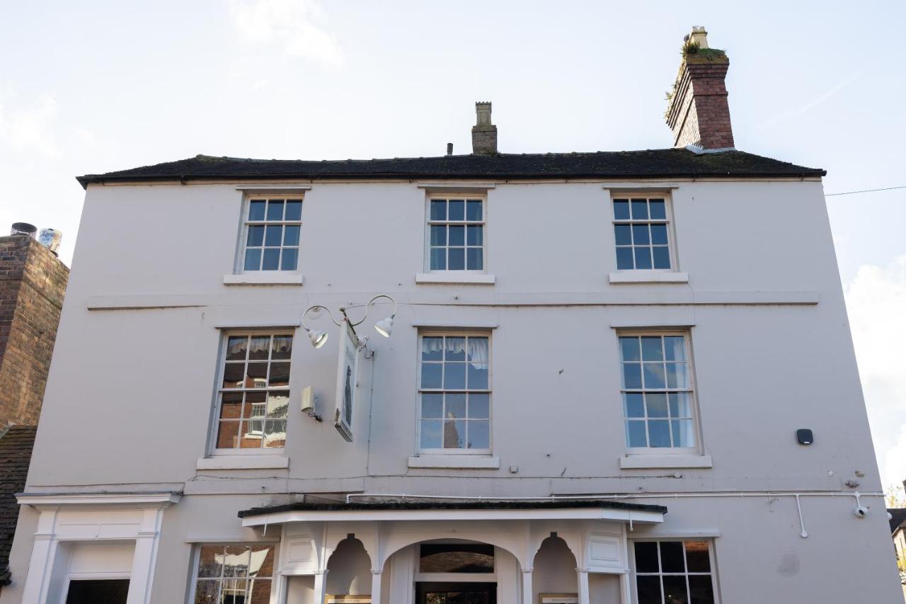 The Coach House at the Raven Hotel in Much Wenlock by PureStay - B&B