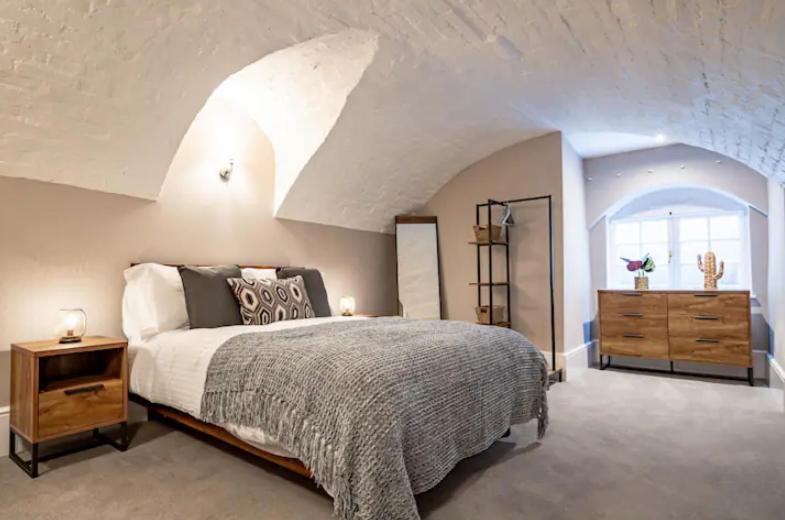 WhiskAwayHomes - Shaw Street - Apartment 2 - Ferienwohnung
