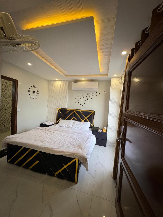 Mehar Heights - B&B