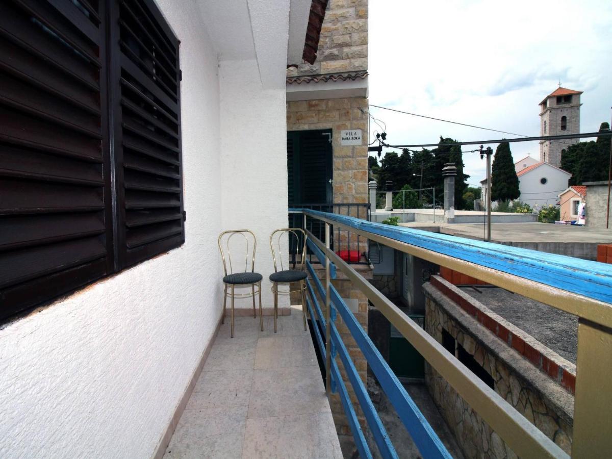 Holiday House Serov - B&B Tisno