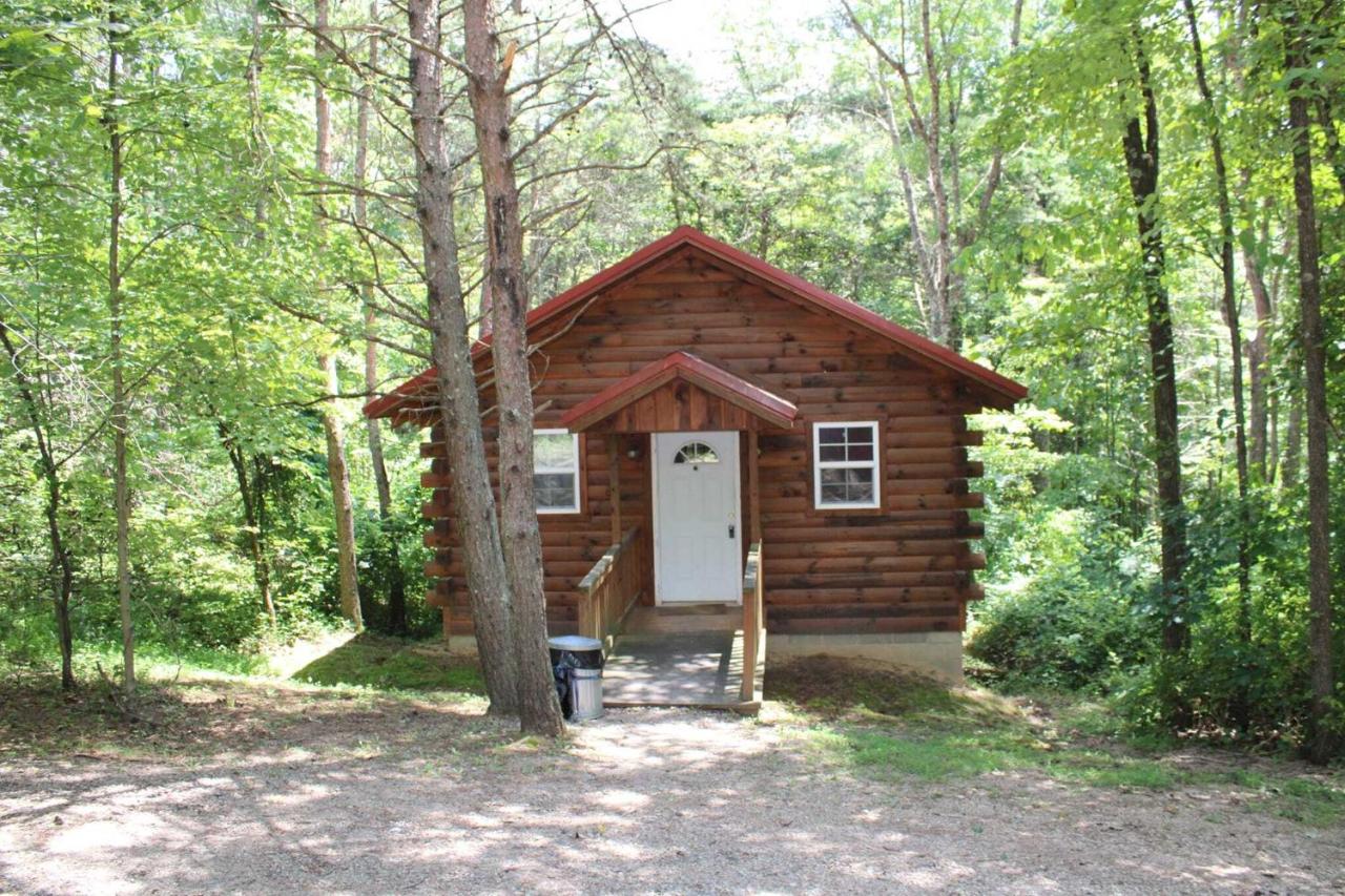 Cardinal's Crest - B&B Logan