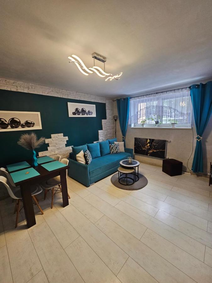 Quiet Basement Apartment - B&B