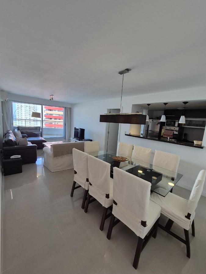 apto con inmejorable ubicación y servicios - Ferienwohnung Punta del Este