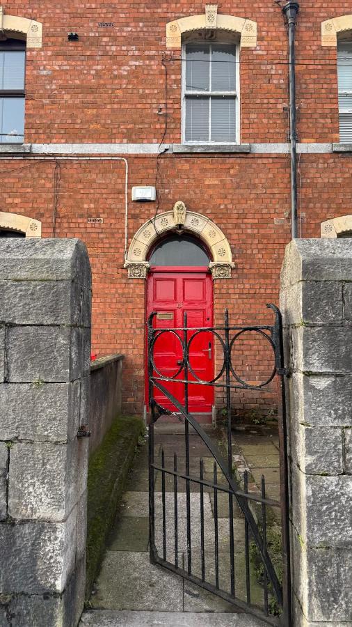 Frankfield Terrace accommodation - B&B
