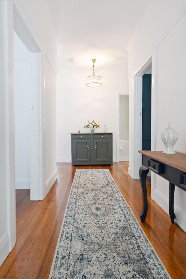 Renovated Homely Home - B&B