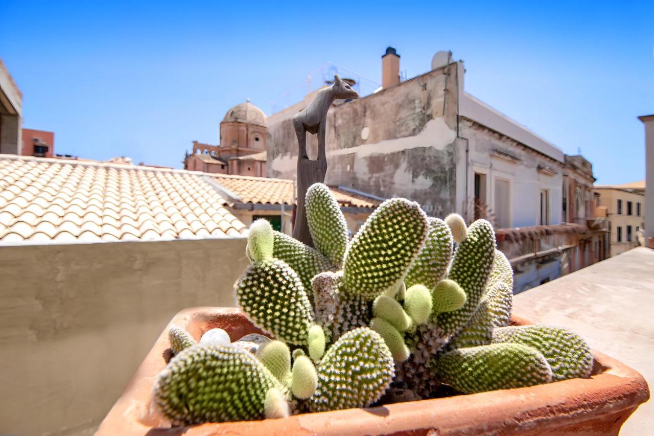 A Naca Suite with Private Terrace Ortigia - B&B Siracusa