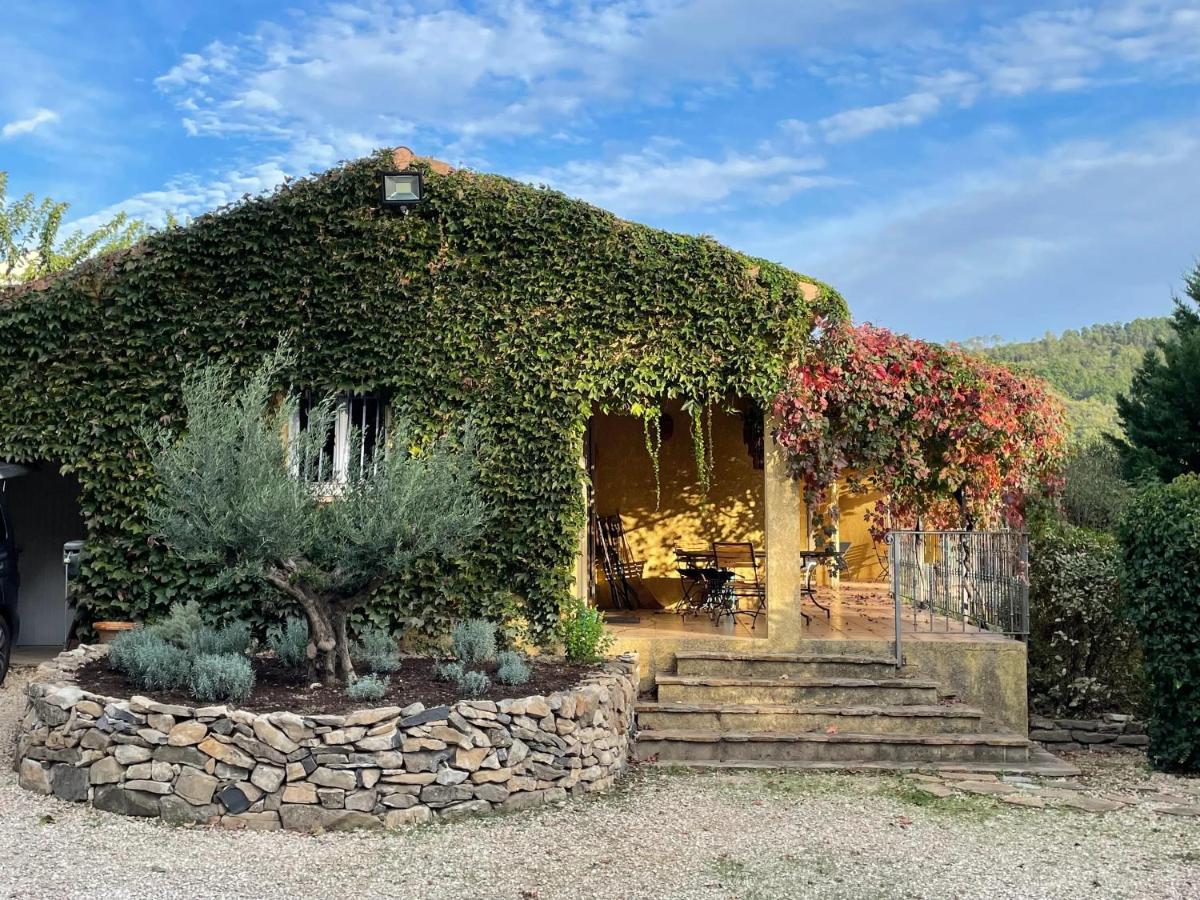 Villa spacieuse à Anduze avec piscine privée - Chambres d’hôtes Générargues