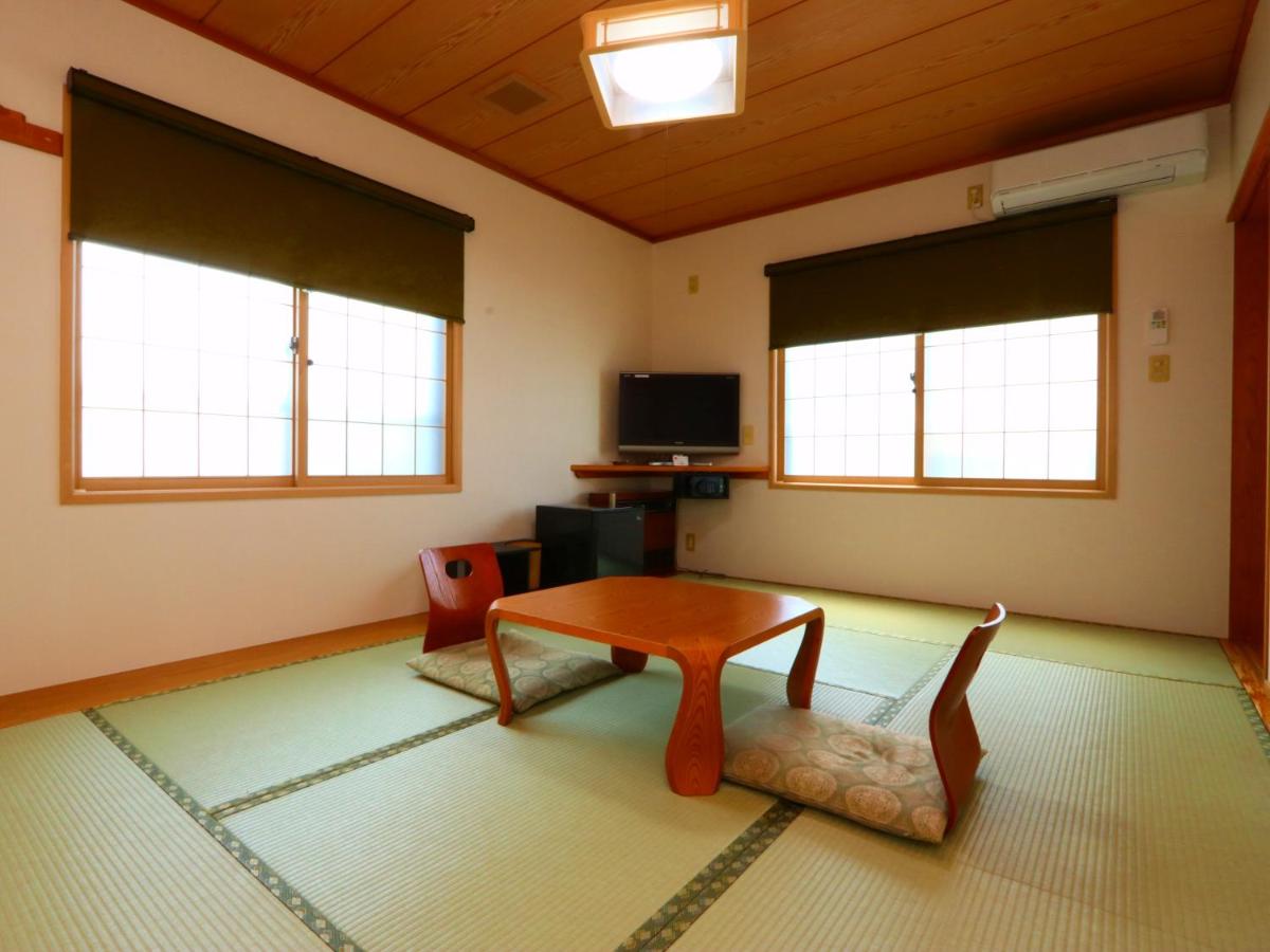 Chambre de Style Japonais avec Salle de Bains Privative