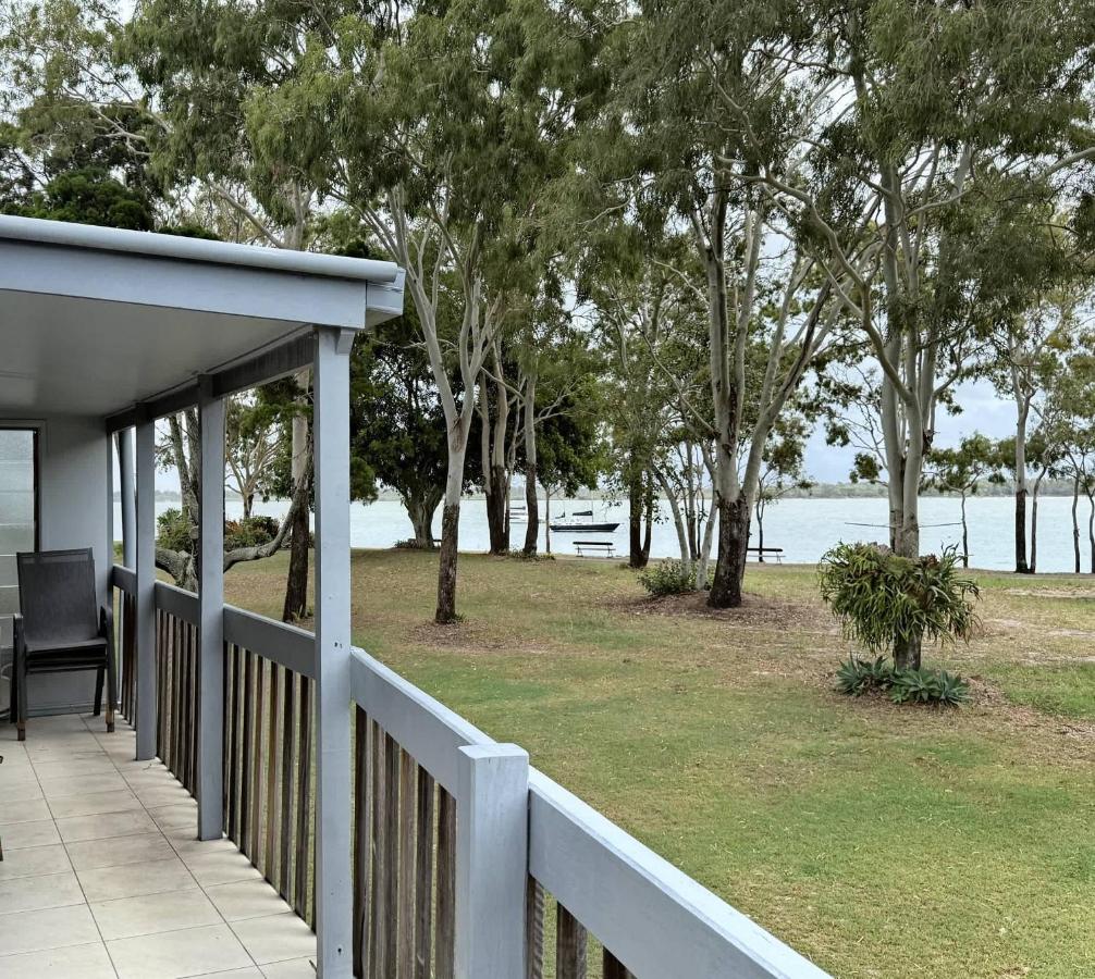 Top Level Unit With Gorgeous Waterviews - Bed and Breakfast