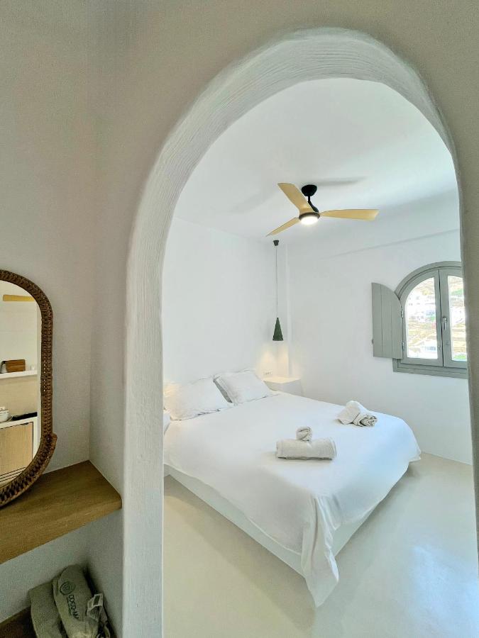 One-Bedroom Apartment with Terrace