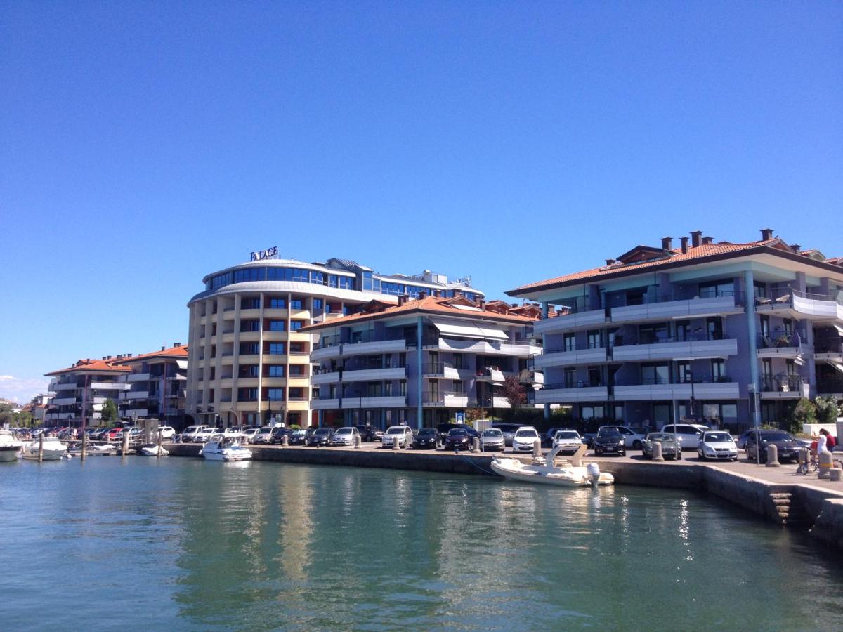 Costa Azzurra Apartment - Chambres d’hôtes