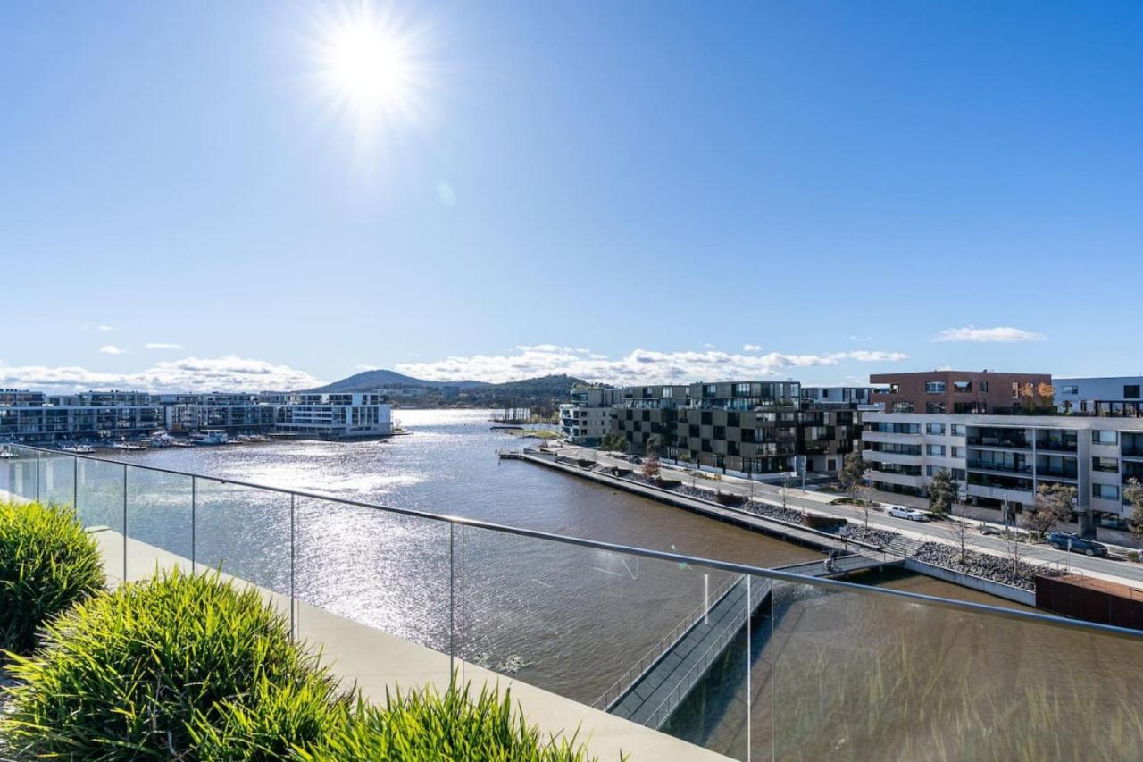 Comfy 2BA 2BR Kingston Foreshore Apartment - Hosted by Canstay - B&B