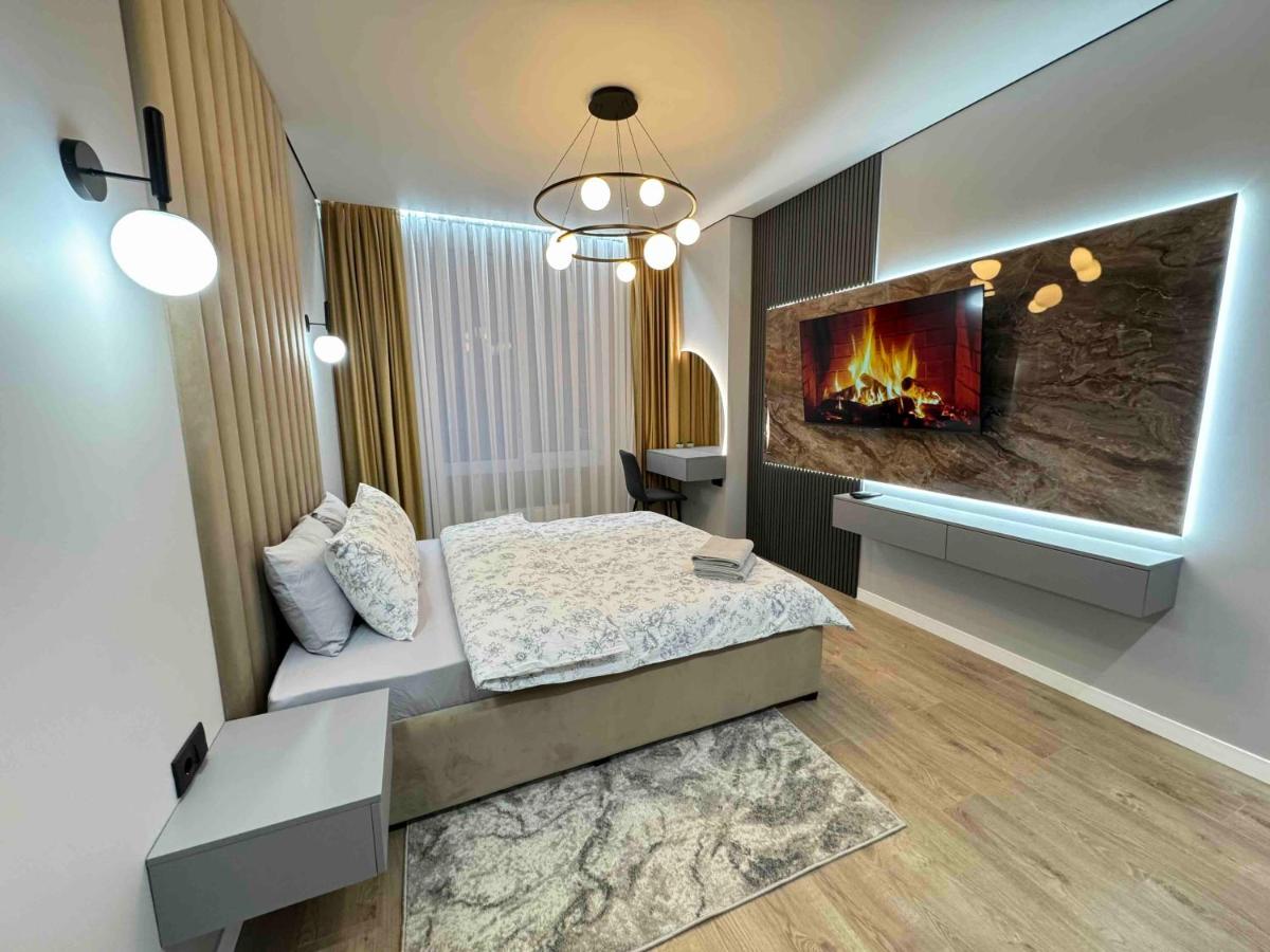 Luxury Apartment in the Center with Parking - B&B Chișinău