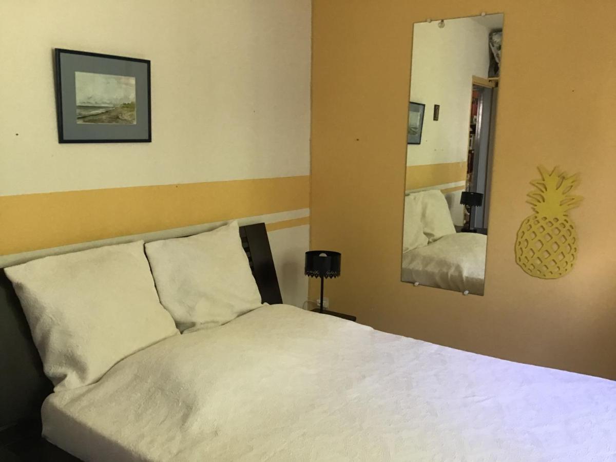 Doppelzimmer mit Gartenblick