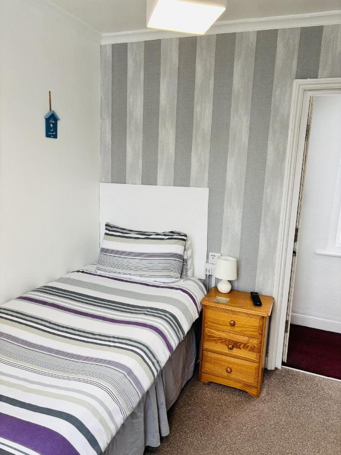 Single Room with Shower